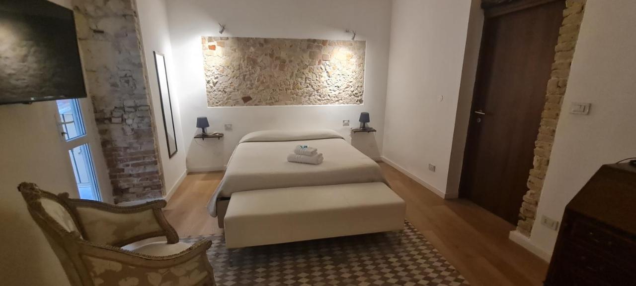 Beni Benius Hotel Cagliari Kültér fotó