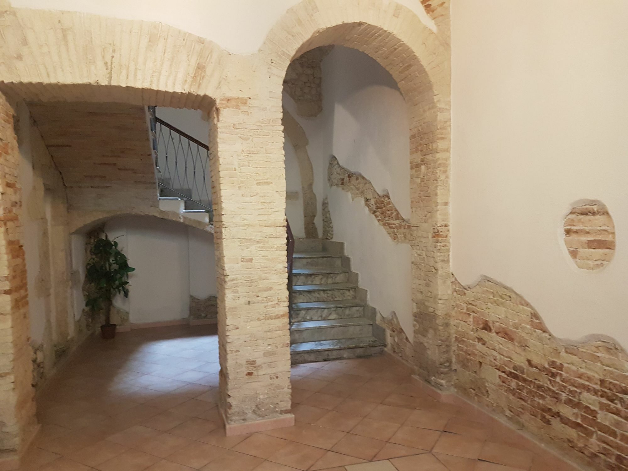 Beni Benius Hotel Cagliari Kültér fotó