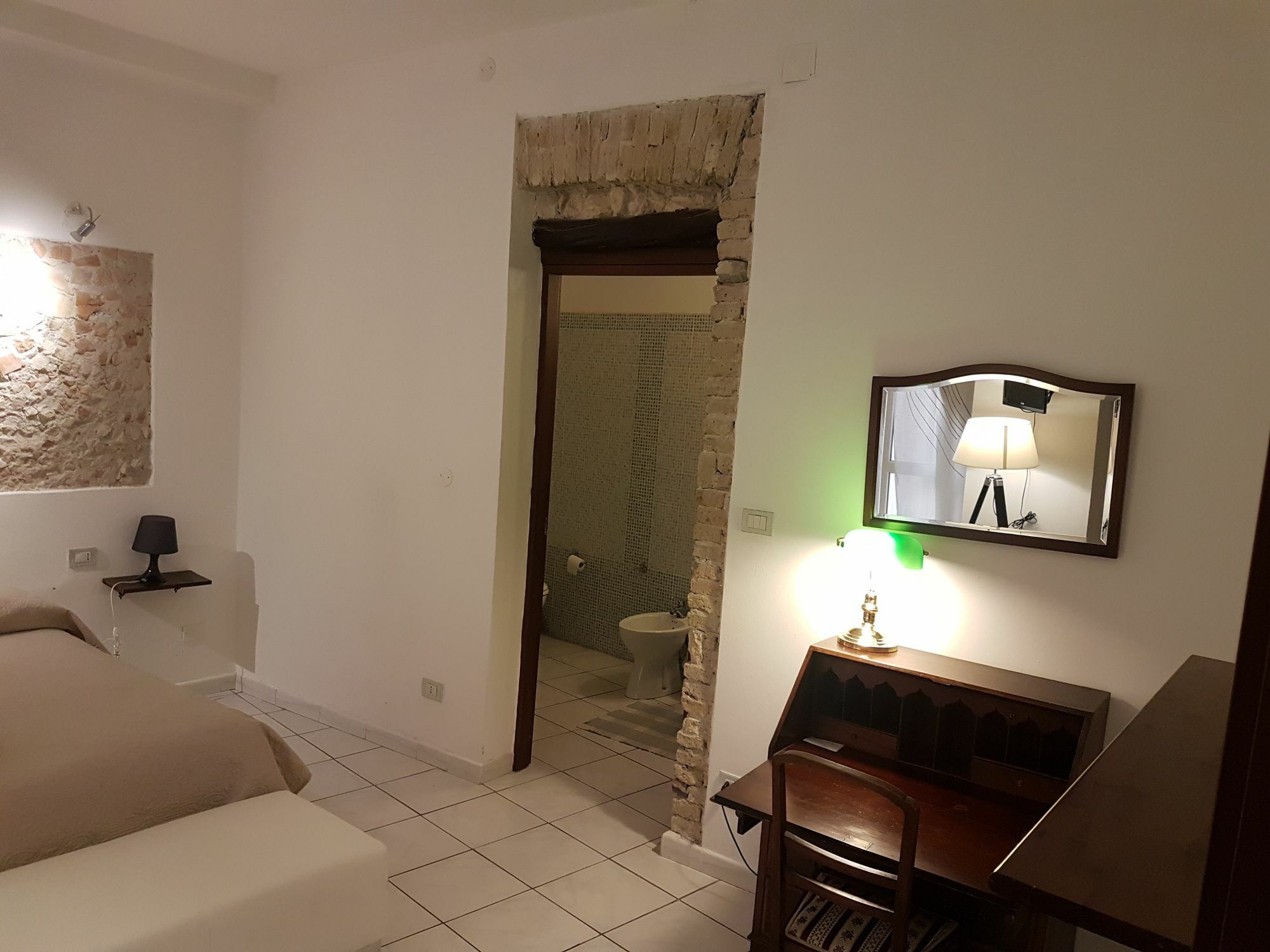 Beni Benius Hotel Cagliari Kültér fotó