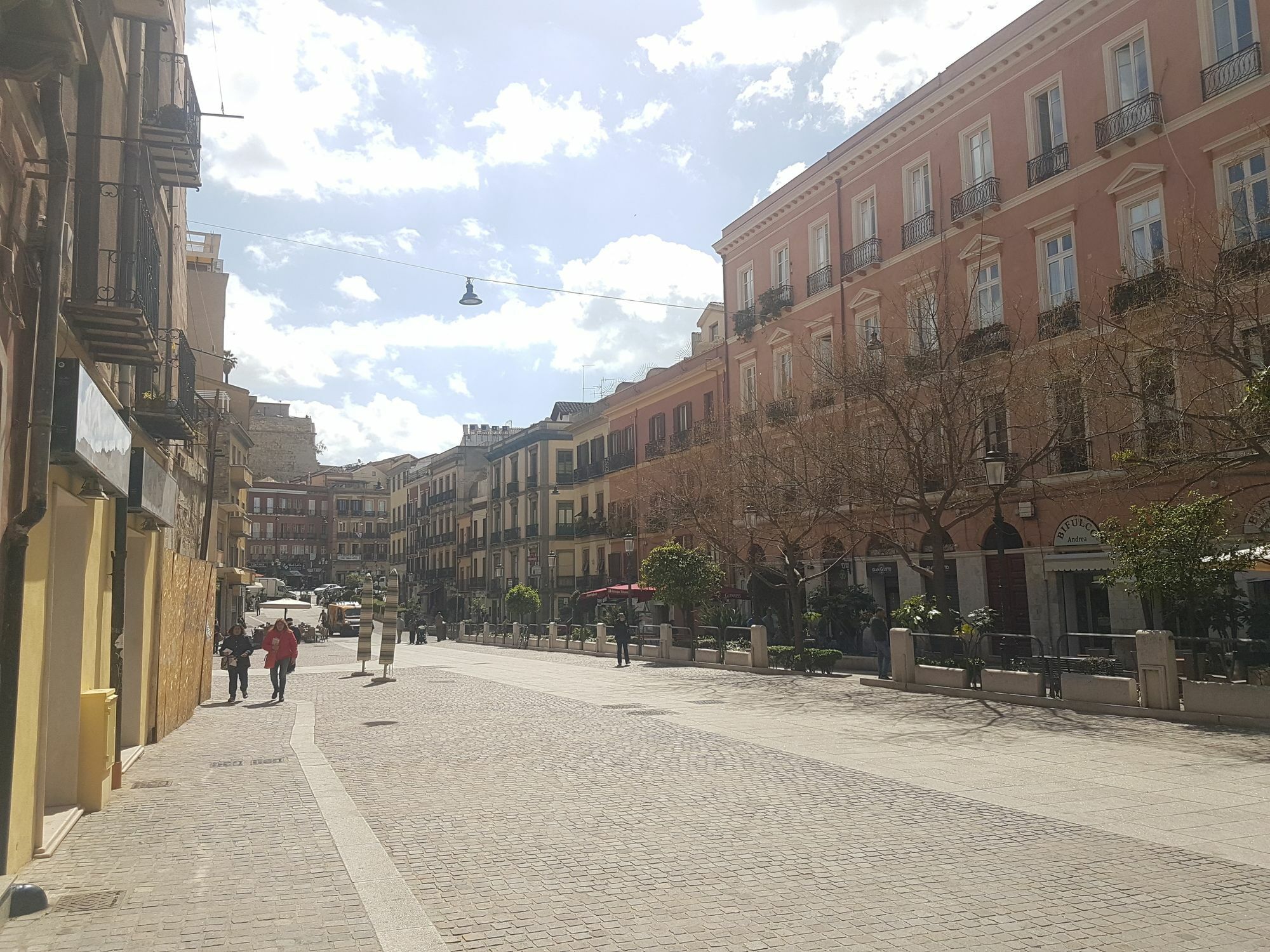Beni Benius Hotel Cagliari Kültér fotó